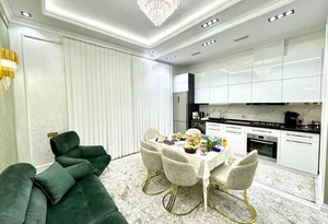 Фото 1 3-комн. квартира в Новомосковская