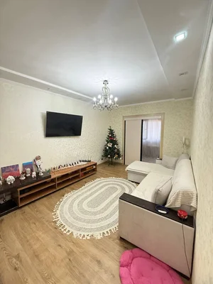 Фото 1 3-комн. квартира в Бузбазар