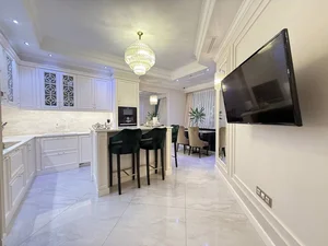 Фото 1 4-комн. квартира в Кирпичной Новостройке