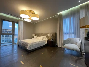 Фото 4 5-комн. квартира в Mirabad Avenue