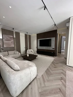 Фото 2 5-комн. квартира в Gardens