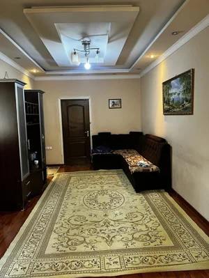 Фото 3 2-комн. квартира в Метро БИЙ Горького