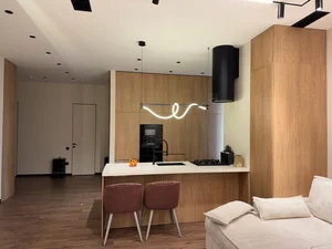 Фото 4 3-комн. квартира в Мирабаде