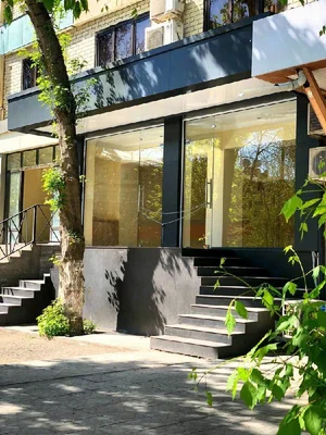 Фото 1 Коммерческое помещение в Ц-7