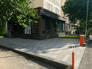 Фото 1 Коммерческое помещение в Мирабадском районе