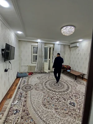 Фото 1 3-комн. квартира в Algaritm