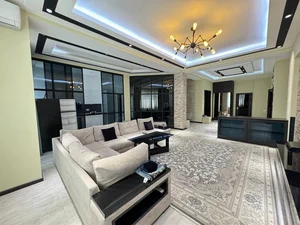 Фото 1 4-комн. квартира в Банкетный зал-Яккасарай