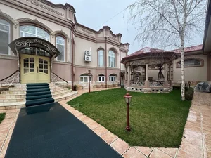 Фото 2 8-комн. Дом в Узумзоре