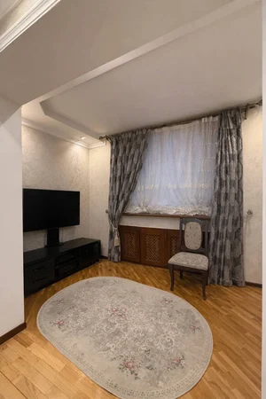 Фото 2 5-комн. квартира в Бон