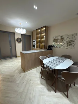 Фото 4 3-комн. квартира в Мирабад Авеню