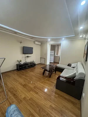 Фото 2 3-комн. квартира в Мирабадский