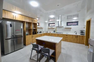 Фото 4 10-комн. квартира в Транспортный университет