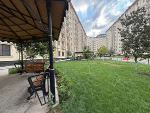 Фото 1 2-комн. квартира в ЖК Пойтахт Гавхари