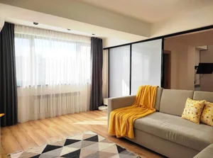 Фото 1 4-комн. квартира в Госпитальный