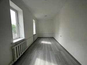 Фото 10 Офисные помещения в бизнес центре MADADCOR в Мирабадском районе