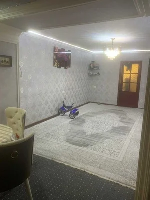 Фото 1 2-комн. квартира в Парус