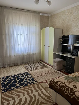 Фото 2 3-комн. квартира в Фармацевтика