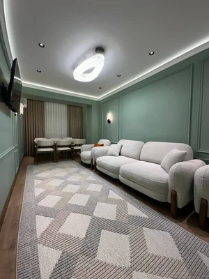 Фото 1 3-комн. квартира в Свердловская плани-ка