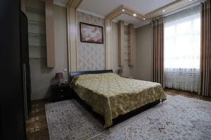 Фото 2 Квартира в Ойбек