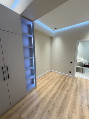 Фото 5 3-комн. Комната в Мега планет