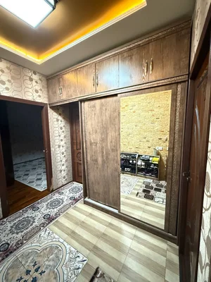 Фото 3 4-комн. квартира в Мулюбекском районе