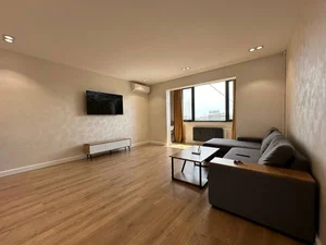 Фото 1 2-комн. квартира в Мирабадском районе