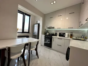 Фото 3 2-комн. квартира в Мирабадском районе