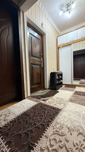 Фото 9 2-комн. квартира в Юнусабад 19 квартал