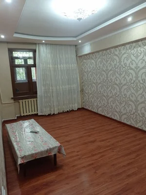 Фото 1 3-комн. квартира в Юнусабад 4-квартал